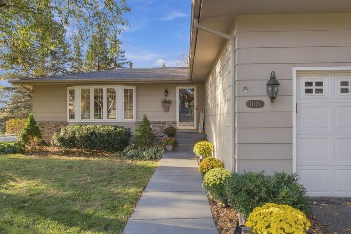 Property Photo:  11115 Lanewood Circle  MN 55344 