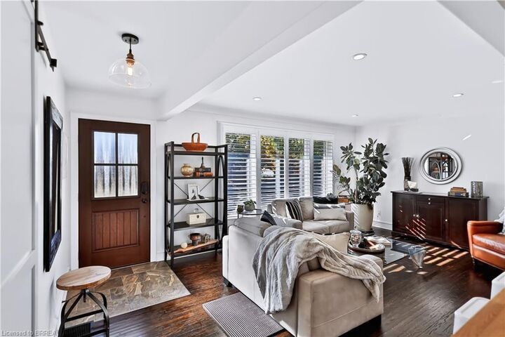 Property Photo:  9 Phillip Street  ON N0E 1N0 