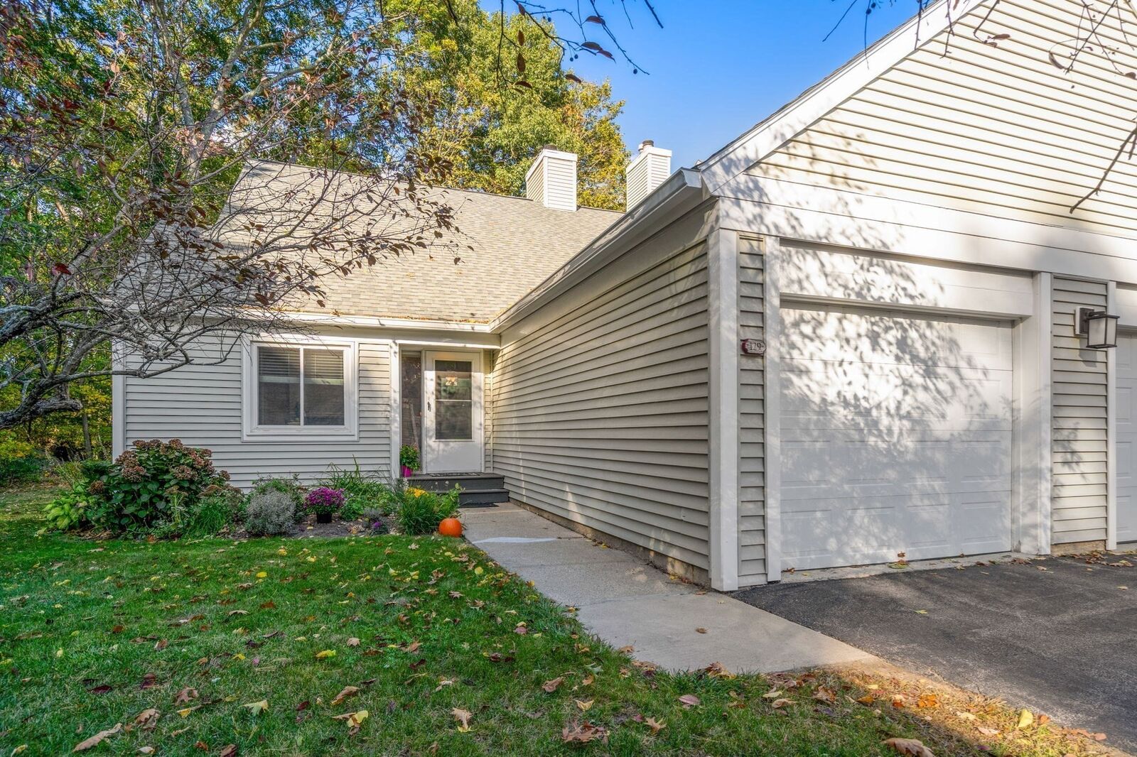 Property Photo:  129 Stone Ridge Rd 129  MA 02038 