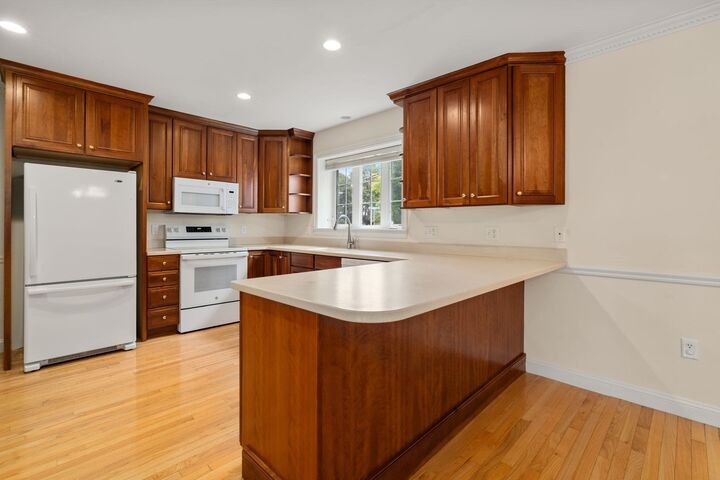 Property Photo:  2 Turtlebrook Way  MA 02052 