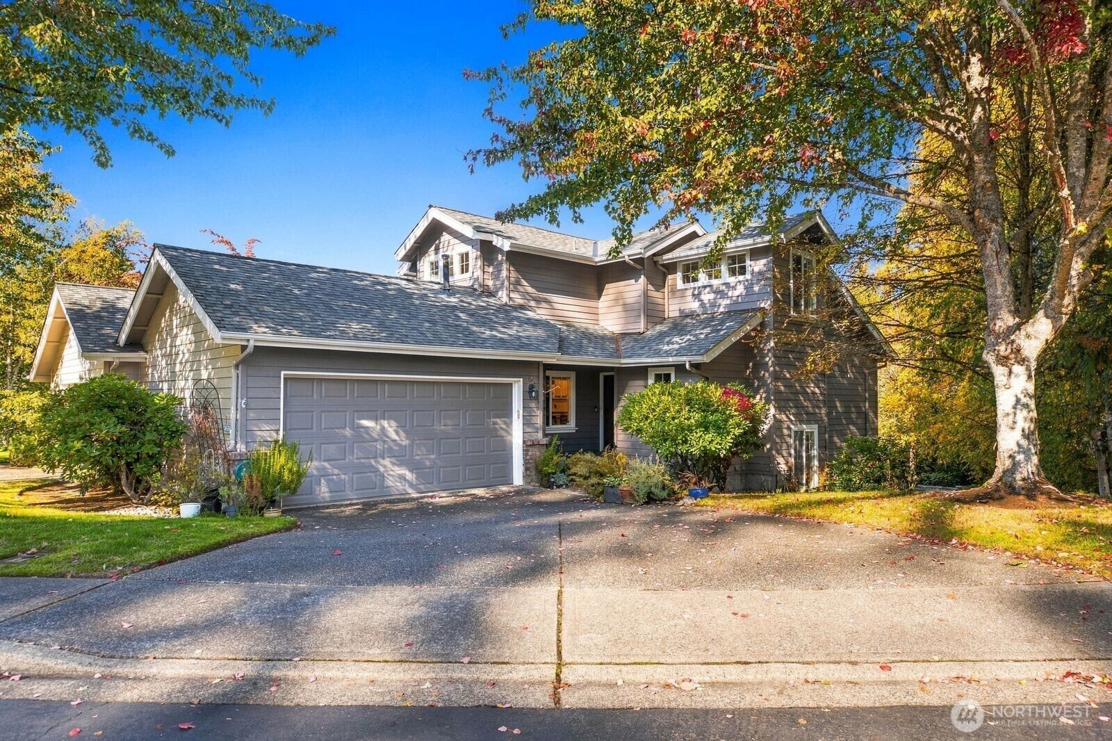Property Photo:  16918  Cobblestone Drive  WA 98037 
