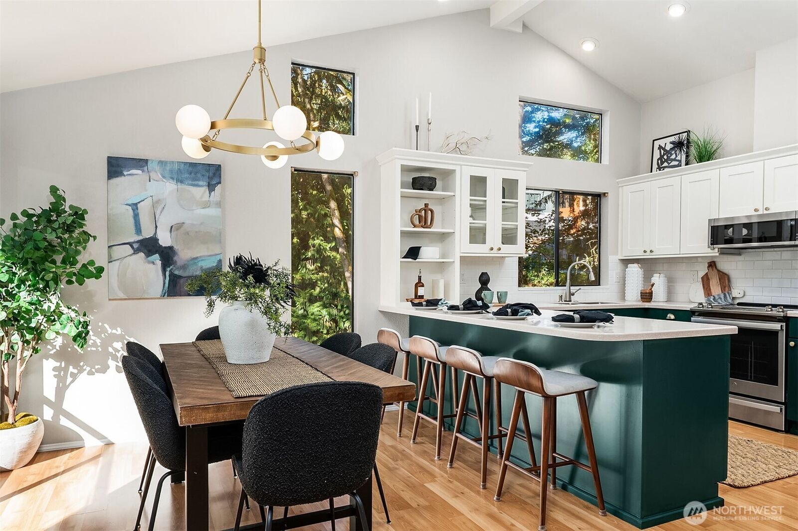 Property Photo: 11325 101st Place NE 1325 WA 98033