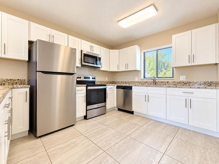 Property Photo: 1515 N Federal Highway Unit 9 FL 33460