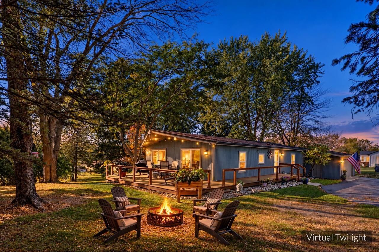 Property Photo:  W861 Summit Court  WI 54941 