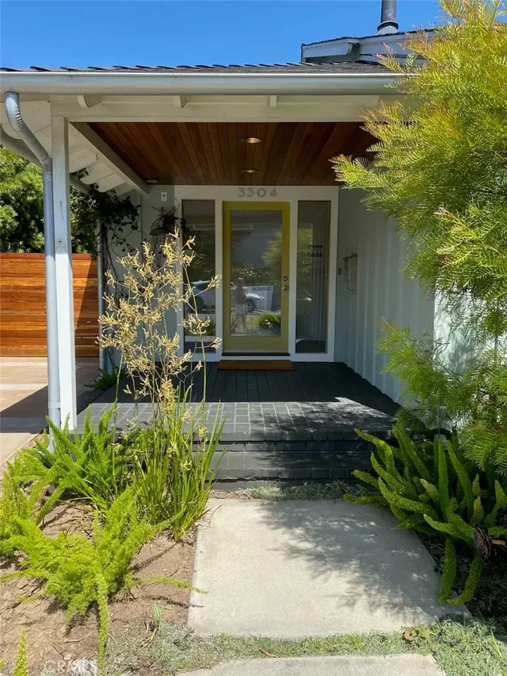 Property Photo: 3304 Pacific Avenue CA 90266