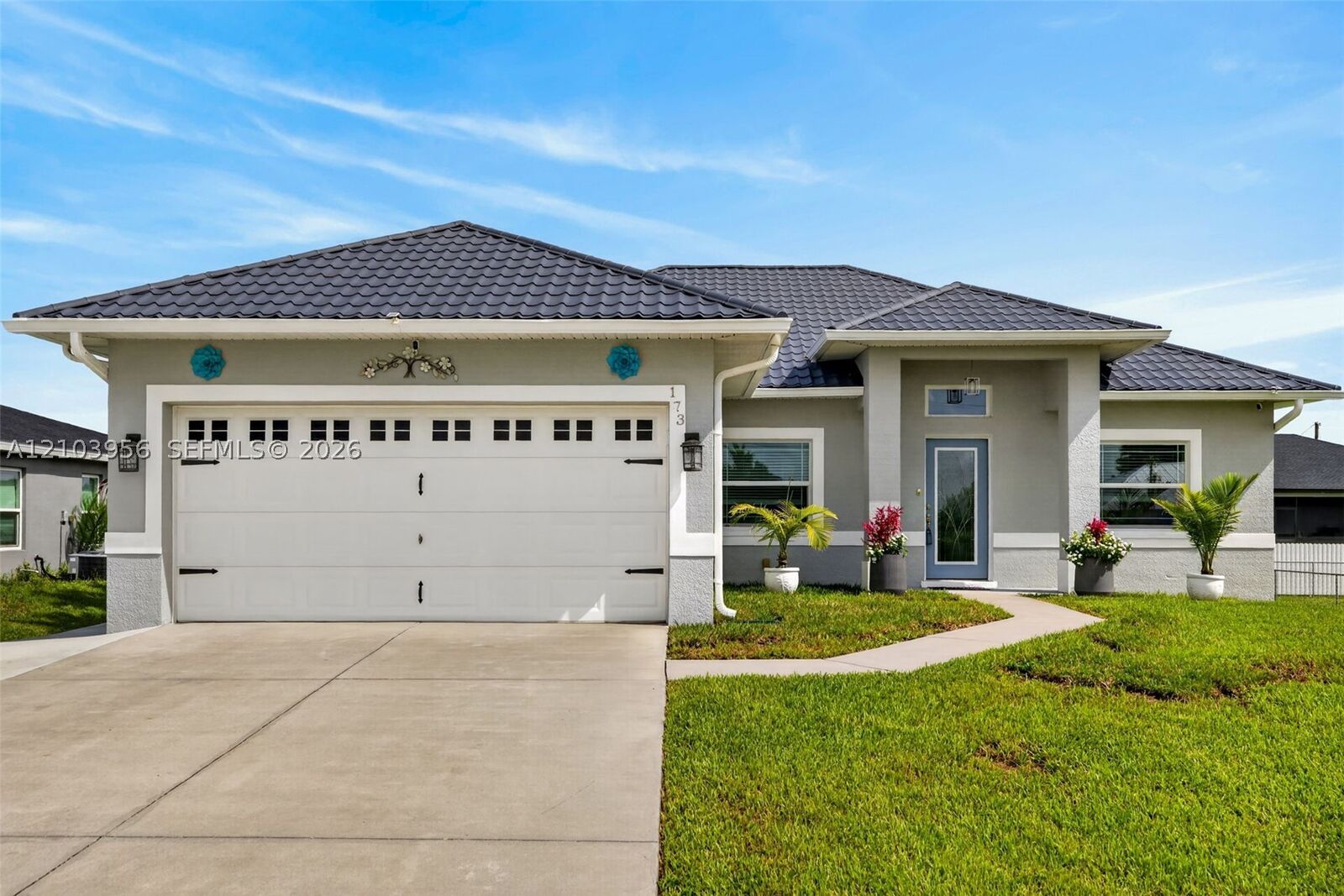 Property Photo:  173 Peerless St.  FL 33974 