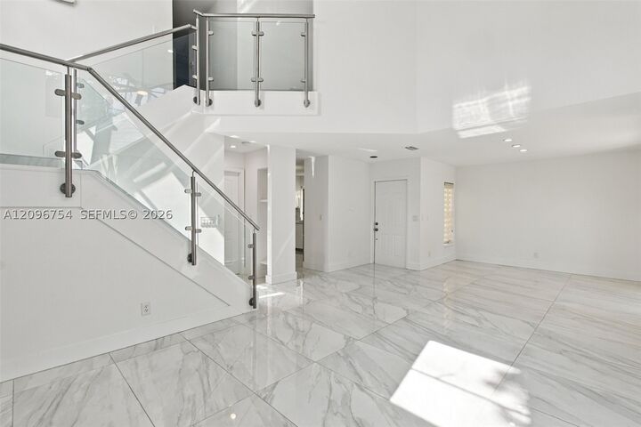 Property Photo: 967 Azure Ln FL 33326