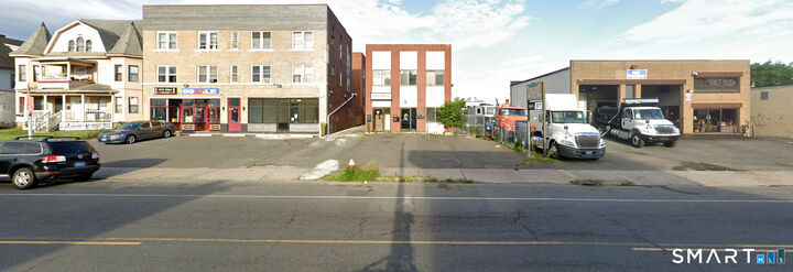 Property Photo: 461 Wethersfield Avenue CT 06114