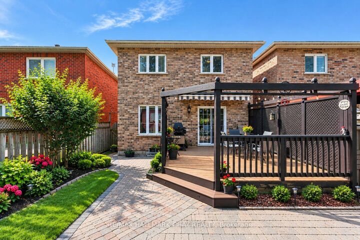 Property Photo:  102 Noble Drive  ON L3Z 3B5 