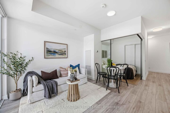 Property Photo:  108 Peter Street 1003  ON M5V 2G7 