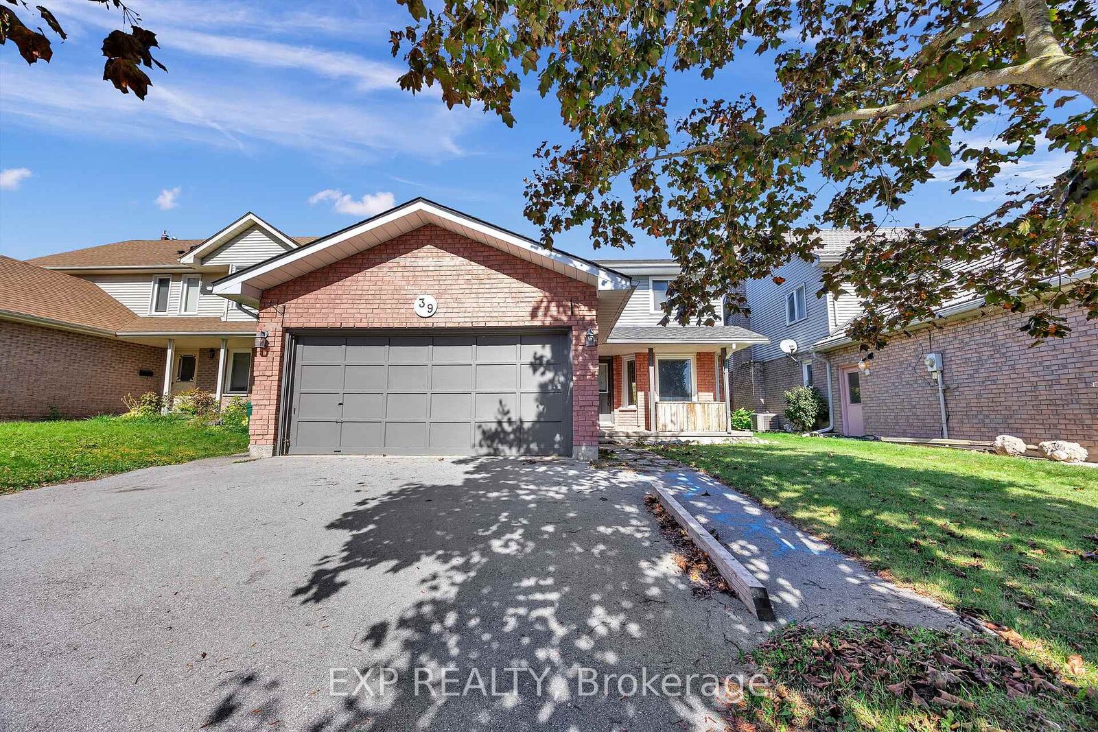 Photo de la propriété:  39 Linda Drive  ON N3C 3W3 