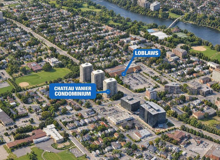 Property Photo:  158A McArthur Avenue 203  ON K1L 7E7 