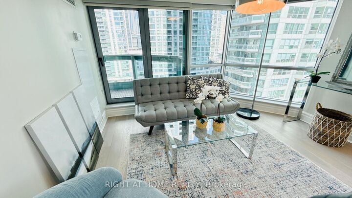 Property Photo:  10 Queens Quay W 1012  ON M5J 2R9 