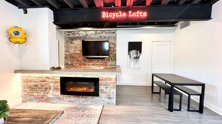 Property Photo:  1233 Dundas Street E  ON M4M 1S4 