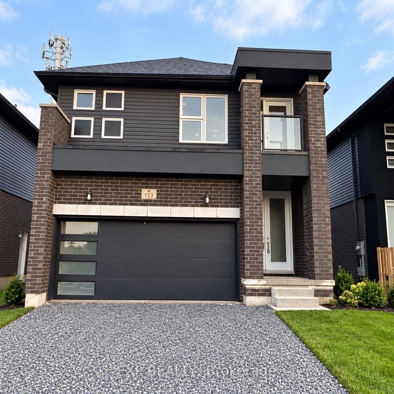 Property Photo:  113 Laugher Avenue  ON L3B 0N6 