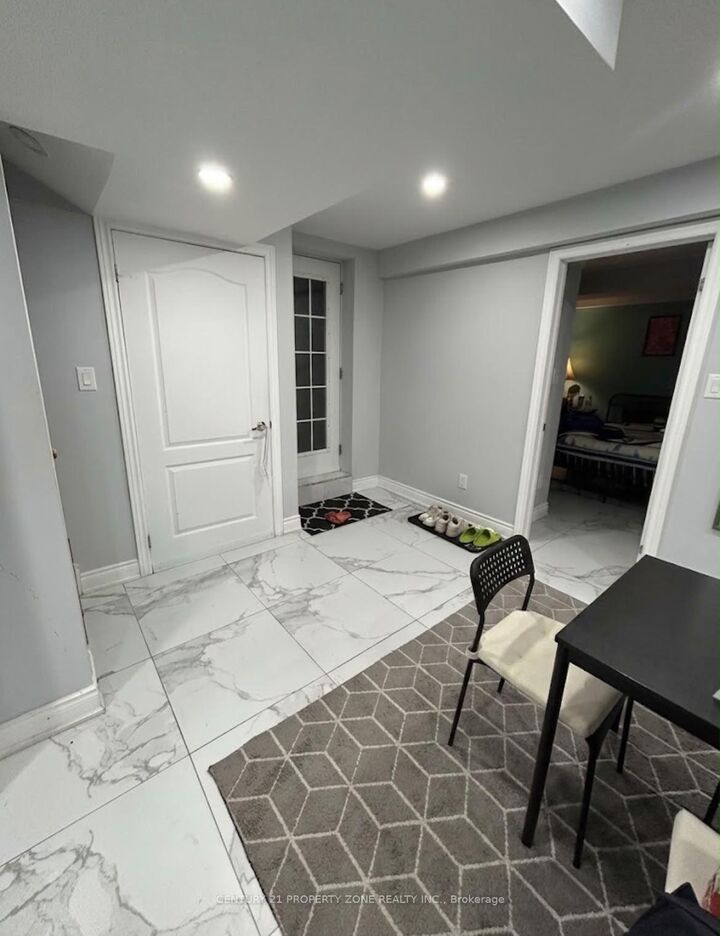 Property Photo:  65 Sugarberry Drive  ON L6X 0K4 