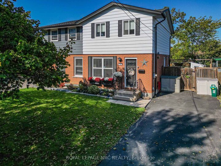 Property Photo:  73 Green Maple Drive  ON L2P 3P3 