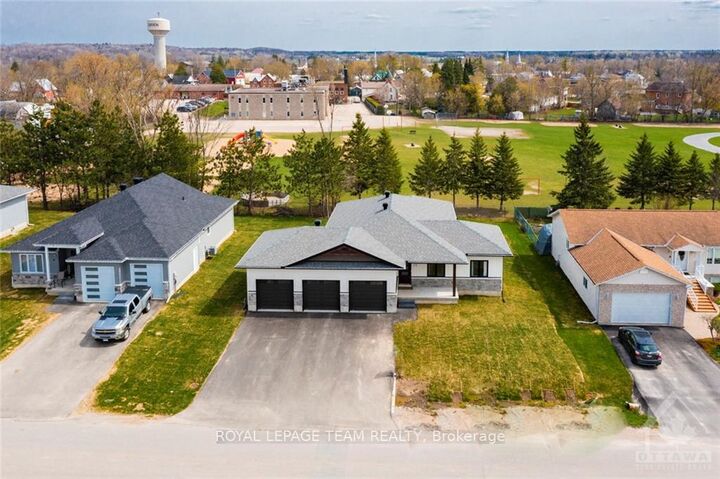 Property Photo:  13 Morrison Drive  ON K0J 1K0 