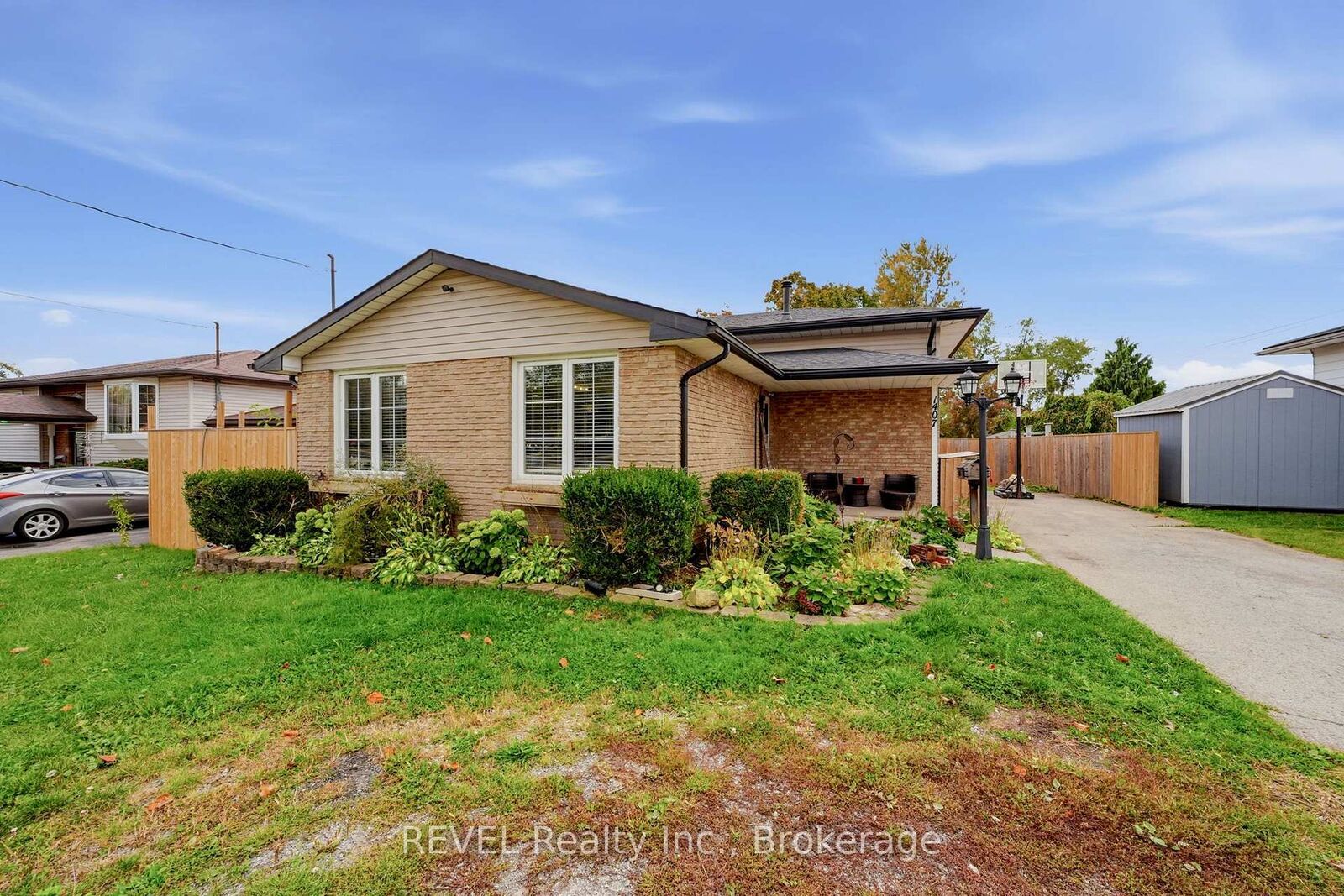 Property Photo:  1407 Garrison Road  ON L2A 1P4 