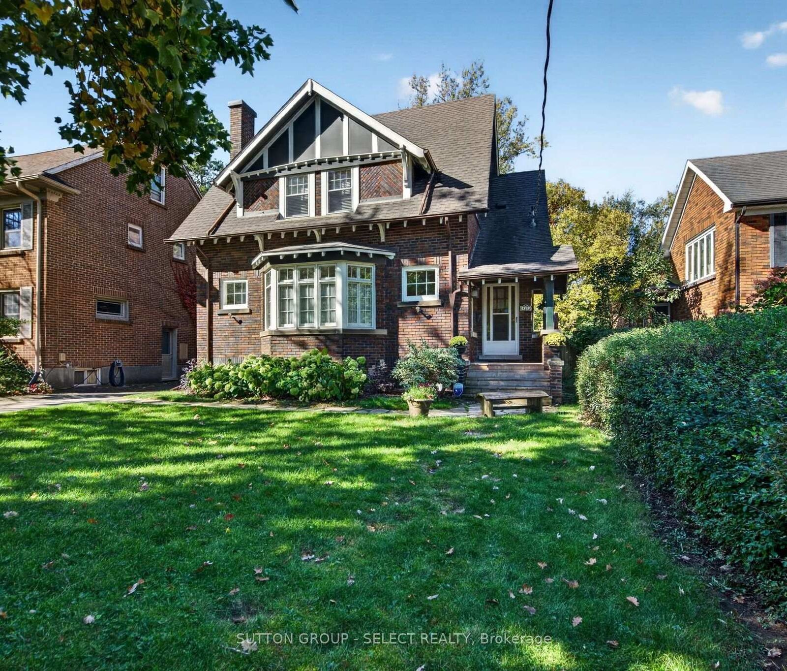 Property Photo:  427 Wortley Road  ON N6C 3S7 