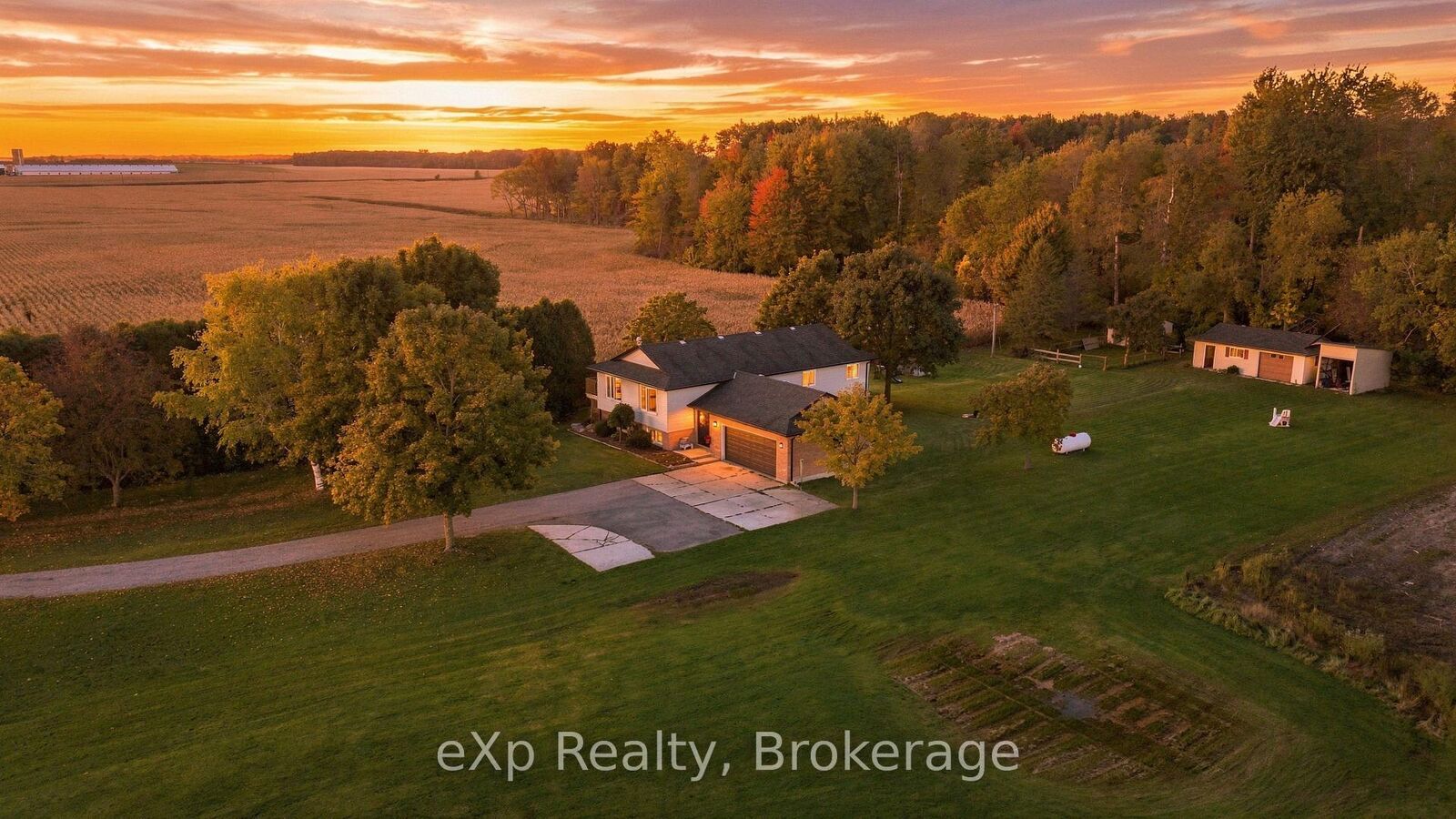 Property Photo:  3662 Perth Road 164, RR 1 Road  ON N0K 1N0 