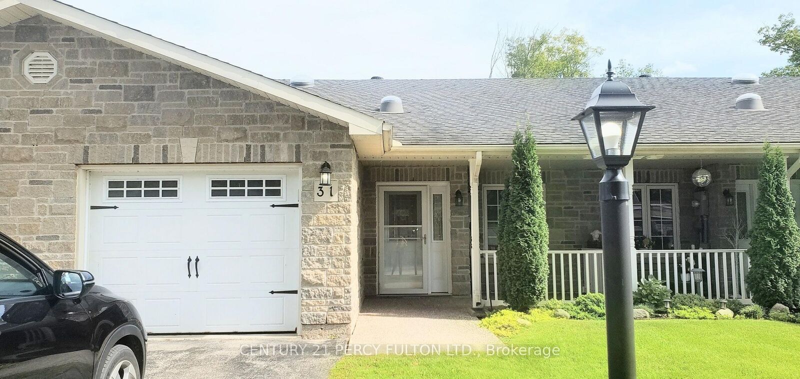 Property Photo:  31 Greenway Drive  ON L9Z 0E6 