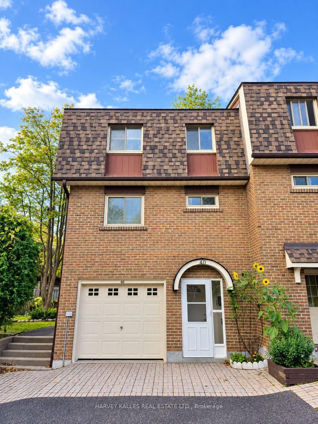 Property Photo: 441 Military Trail 40 ON M1E 4E8