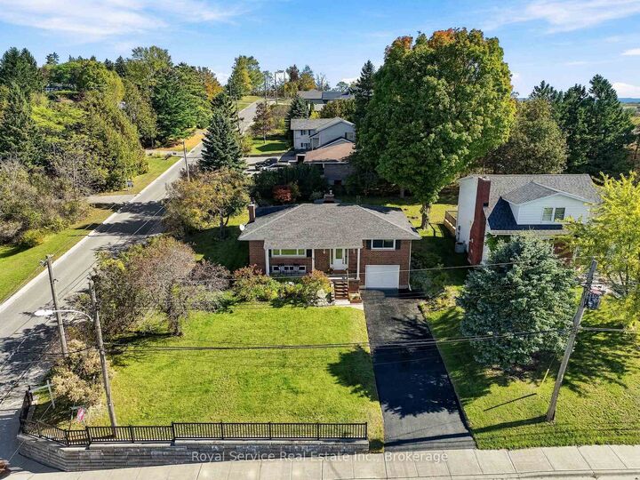 Property Photo: 38 Burnham Avenue ON K0K 1S0
