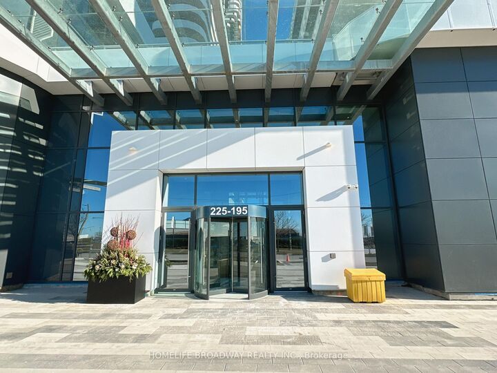 Property Photo:  195 Commerce Street 1016  ON L4K 0P9 
