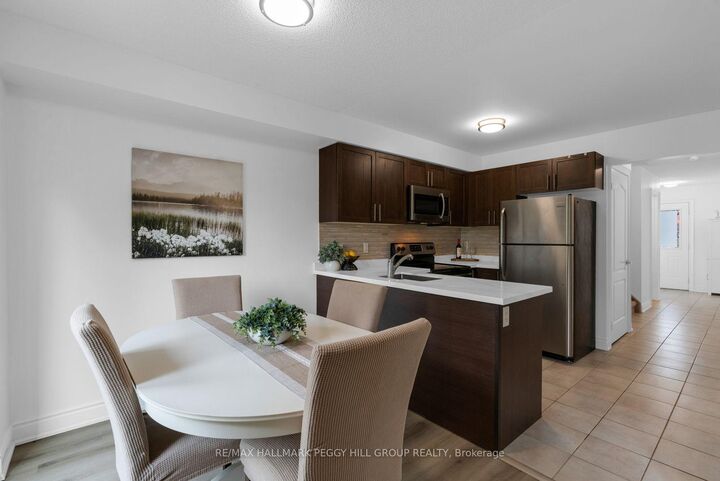 Property Photo:  31 Madelaine Drive 3  ON L9J 0G8 