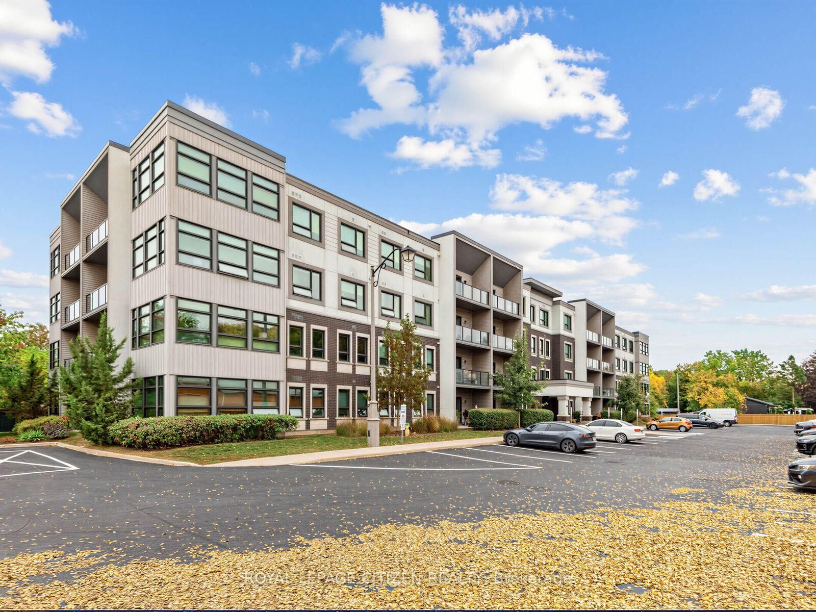 Property Photo:  69 Boyne Street 309  ON L9R 0N5 
