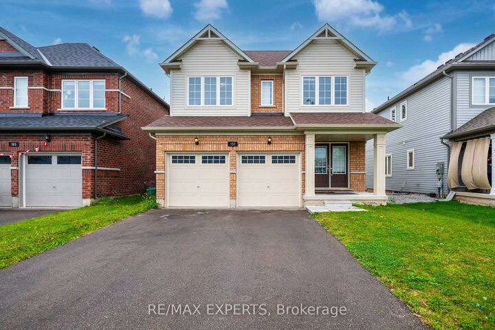 Property Photo:  157 Tumblewood Centre  ON L3B 0J3 
