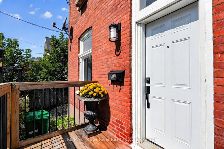 Property Photo: 278 Dalhousie Street ON K9J 2M4