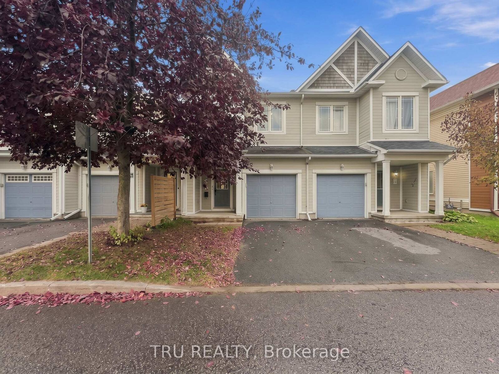 Property Photo:  336 Hillsboro Private 48  ON K2M 3B2 