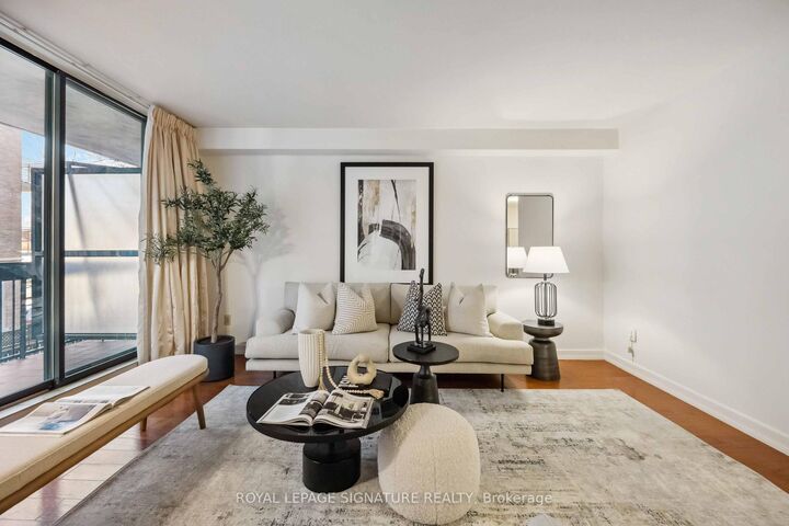 Property Photo:  212 St. George Street 201  ON M5R 2N5 