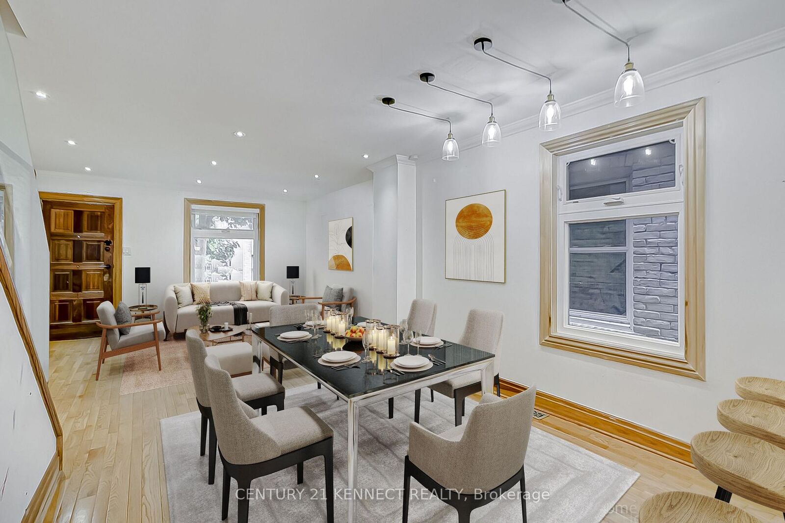 Property Photo:  48 Stephenson Avenue  ON M4C 1G1 