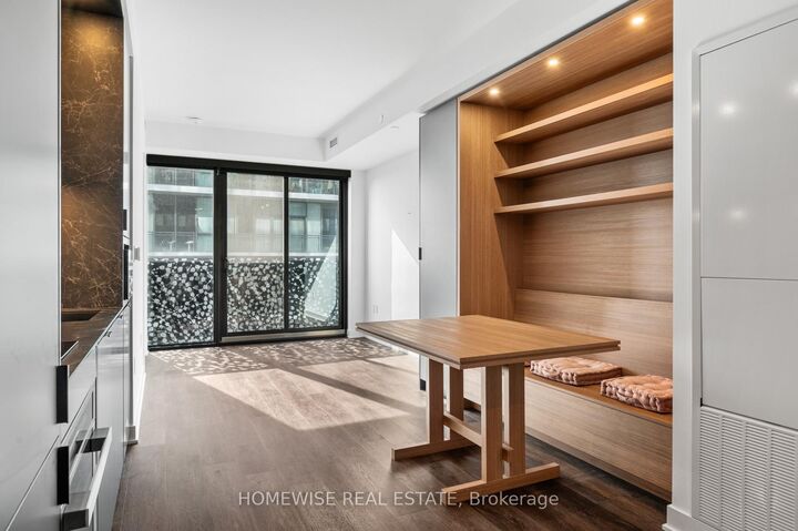 Property Photo:  55 Charles Street E 4506  ON M4Y 0J1 