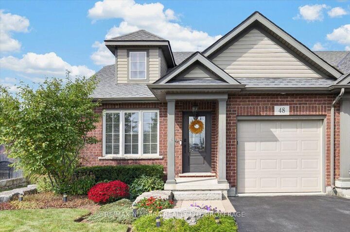 Property Photo:  48 Falcon Drive  ON L3C 0B2 