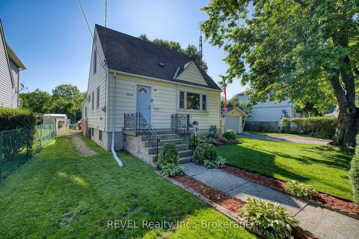 Property Photo:  5608 Glamis Crescent  ON L2G 1G3 
