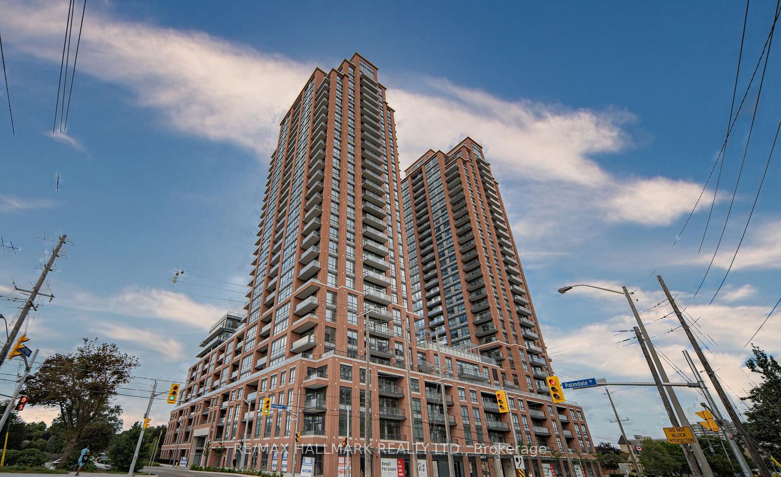 Property Photo:  3260 Sheppard Avenue E 2203  ON M1T 3K3 