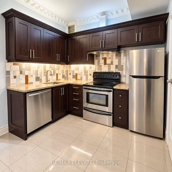 Property Photo:  42 Noble Street Bsmt  ON L3R 8G3 