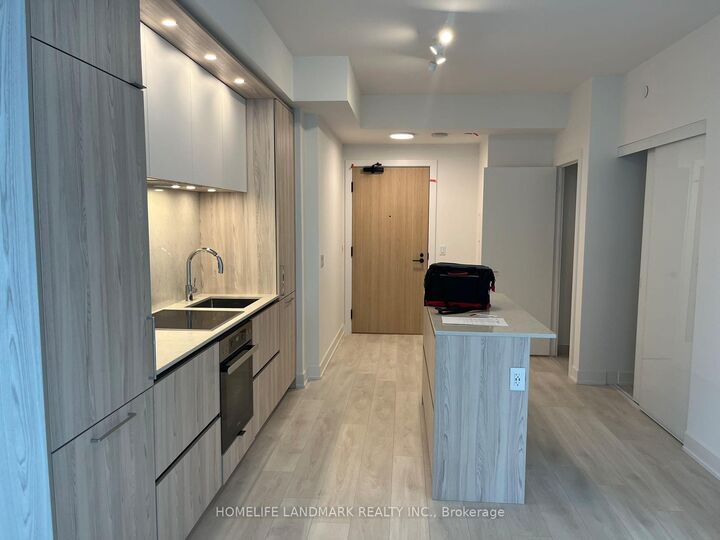 Property Photo:  15 Mercer Street 2103  ON M5V 1H2 