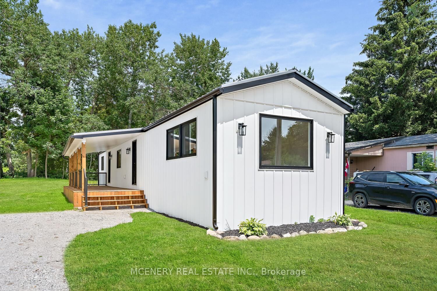 Property Photo:  16 Heather Avenue  ON N0B 1T0 