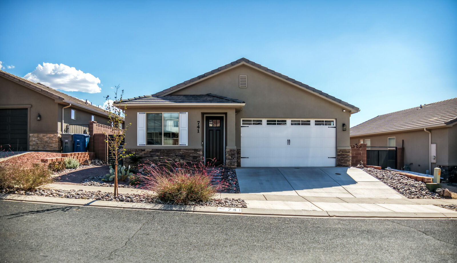 Property Photo:  741 W 400 N  UT 84737 