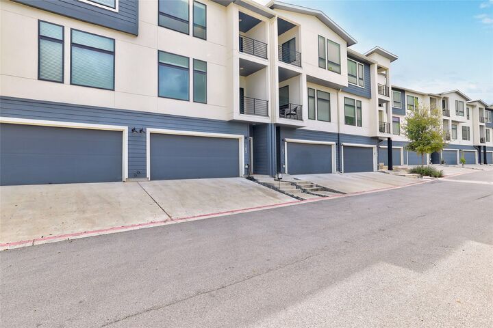 Property Photo:  2050 Lohmans Spur Road 102  TX 78734 