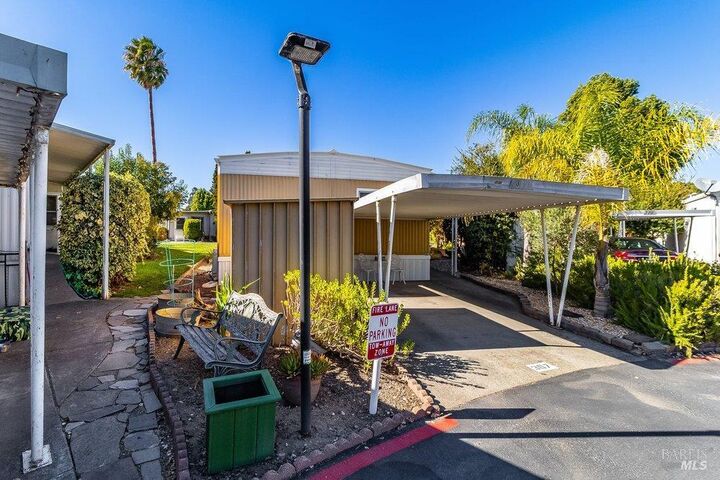 Property Photo: 307 Janero Place CA 95476