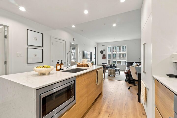 Property Photo: 3131 Murray Street 412 BC V3H 0L9