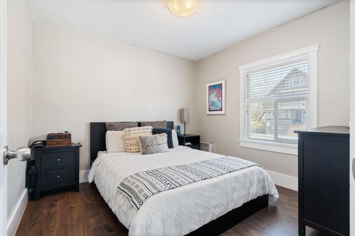 Property Photo:  28xx W 6th Avenue  BC V6K 1X1 