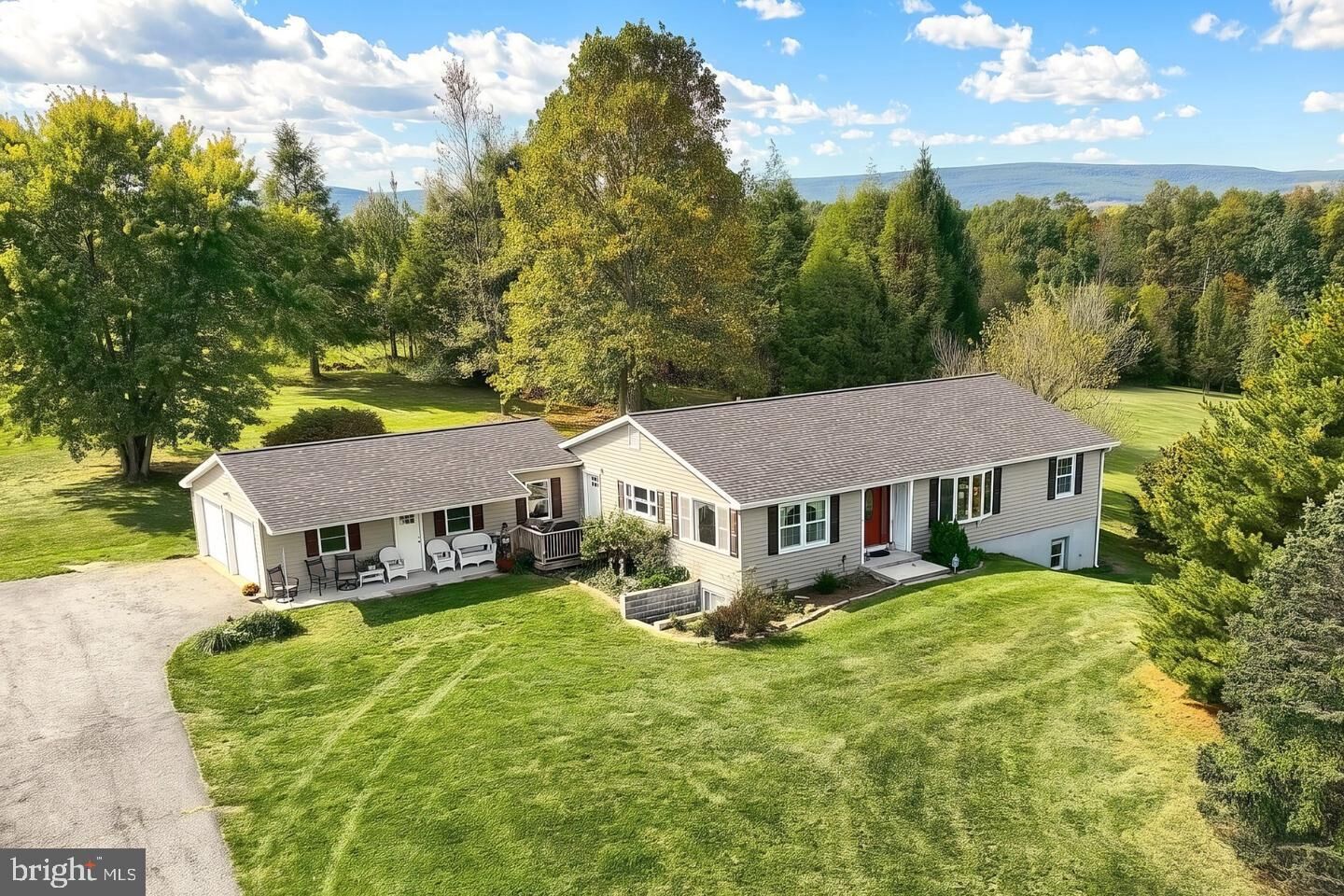 Property Photo: 1874 Chambersburg Road PA 17325