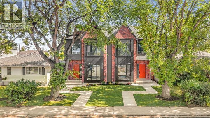 Property Photo:  2300 6 Street Northeast  AB T2E 3Z1 